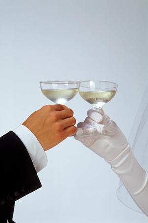 もらう方も嬉しいブランド物の食器